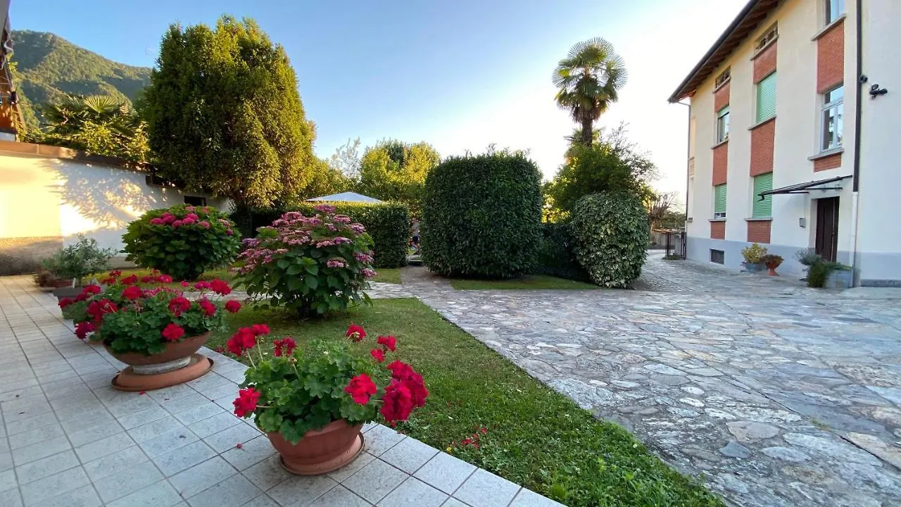 Holiday home Villa Vanda Castelveccana